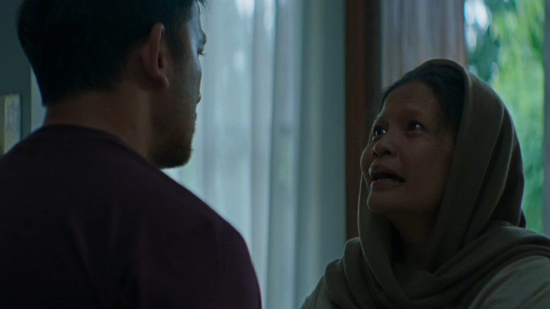 кадр из фильма Legenda Kelam Malin Kundang