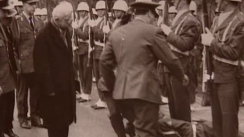 кадр из фильма 12 Mart: Albay