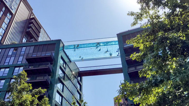 кадр из фильма Sold City - Teil 2:  „Enteignung statt Miete für die Rendite“