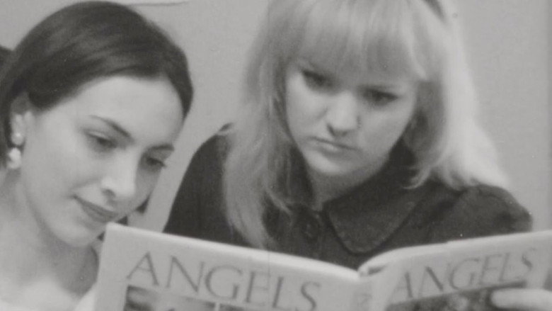 кадр из фильма I Wanna Be Adored