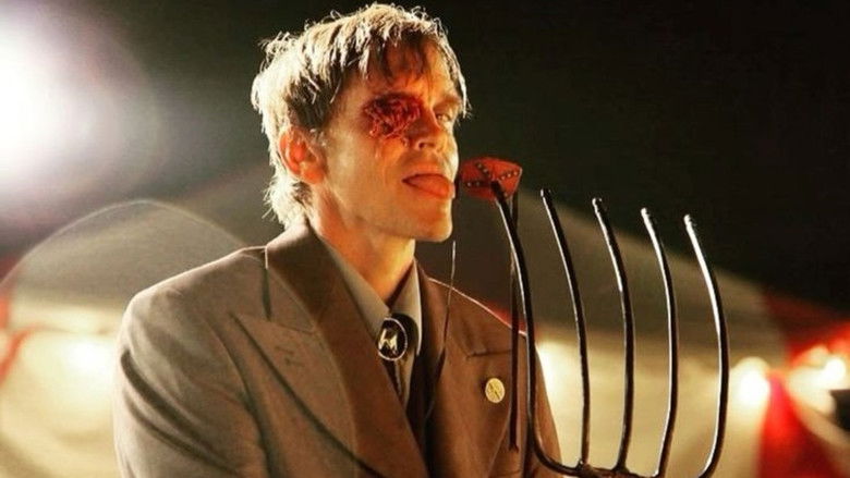 кадр из фильма 2001 маньяк 2