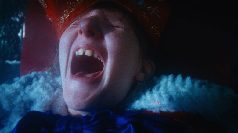 кадр из фильма L'Ouverture