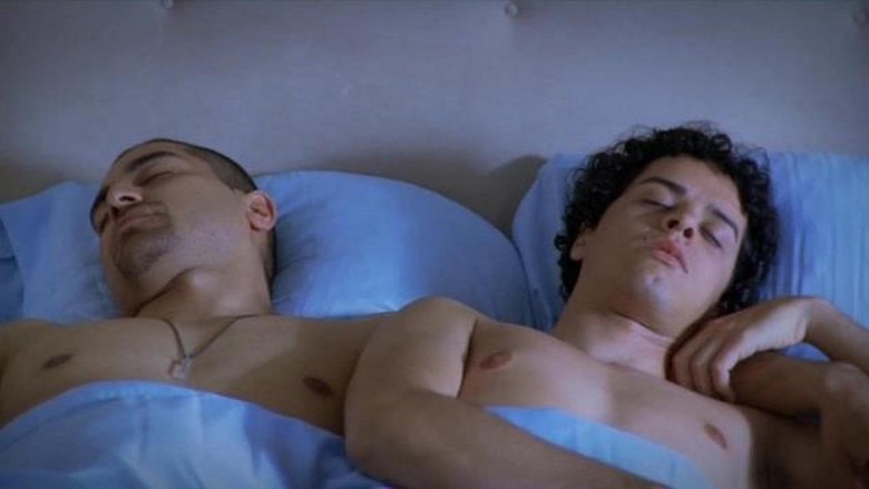 кадр из фильма Любовь Эллиота