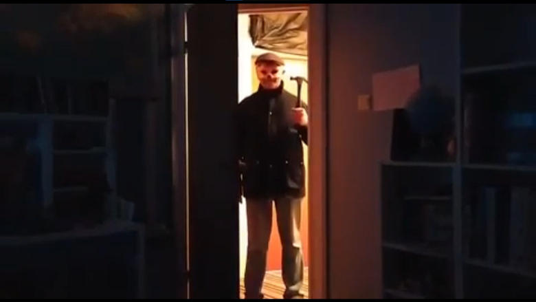 кадр из фильма The Fox Man