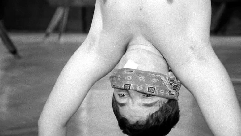 кадр из фильма Молодой Тёрлесс