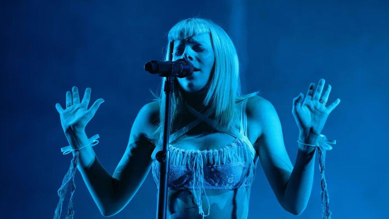 кадр из фильма AURORA: What Happened to the Earth? Live From Mexico City