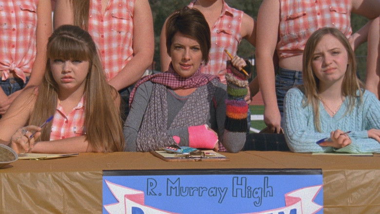 кадр из фильма Breaking Legs