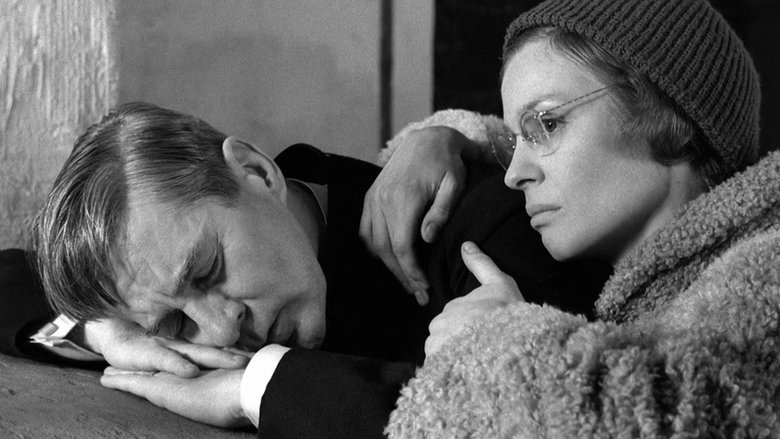 кадр из фильма Причастие