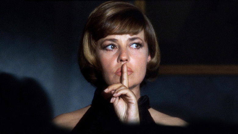 кадр из фильма Невеста была в трауре