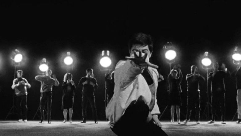 кадр из фильма Happy End!