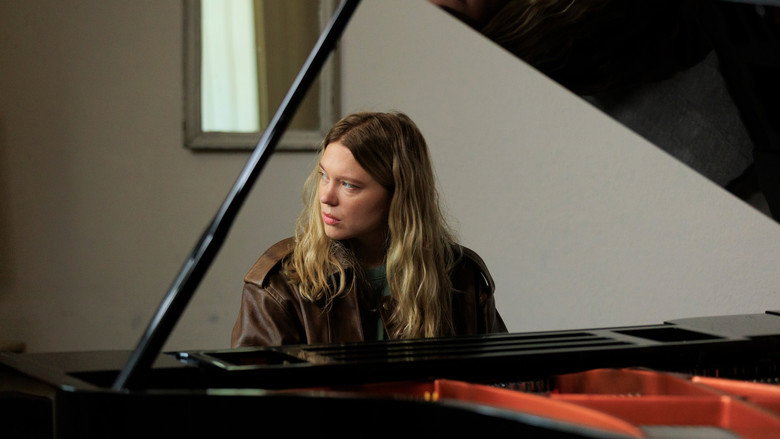 кадр из фильма Gentle Monster