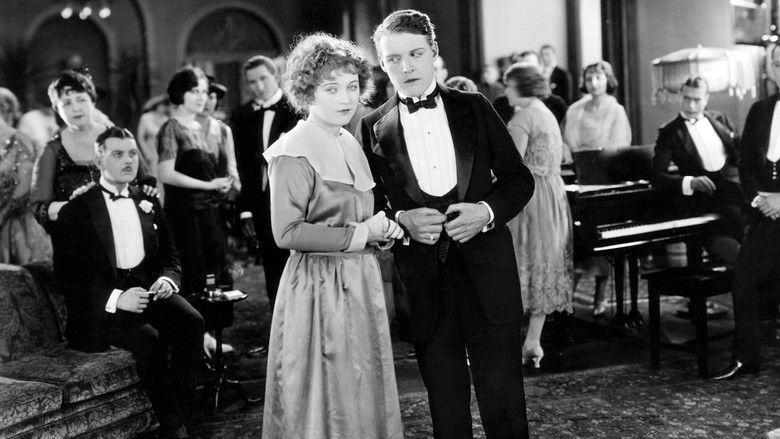 кадр из фильма Beauty's Worth