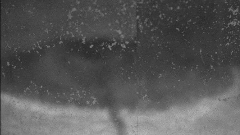 кадр из фильма Sa Tapat ng mga Nahuhulog na Mangga