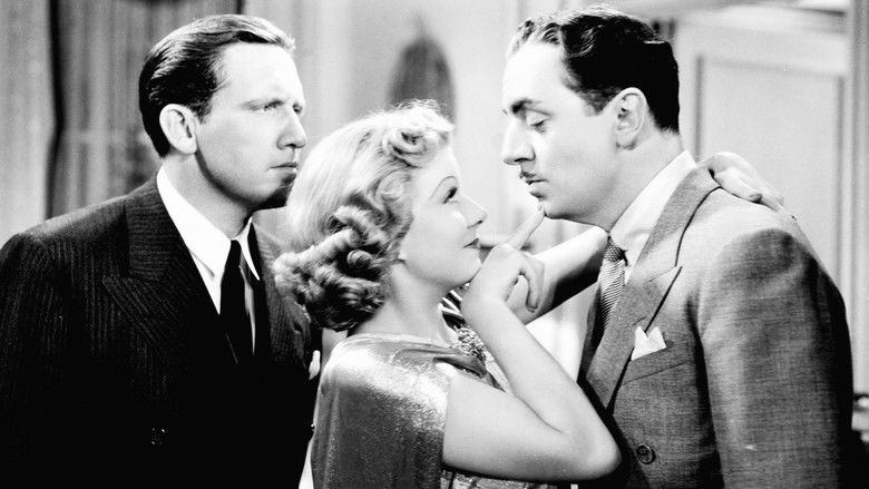 кадр из фильма Оклеветанная