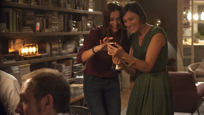 кадр из фильма Идеальные незнакомцы