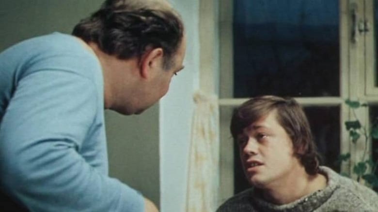 кадр из фильма Старший сын