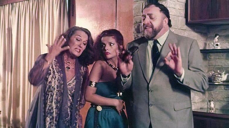 кадр из фильма Las Lobas