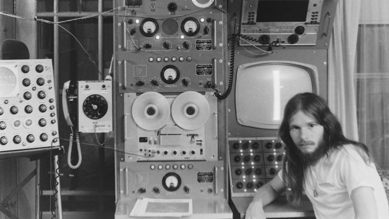 кадр из фильма John Was Trying to Contact Aliens