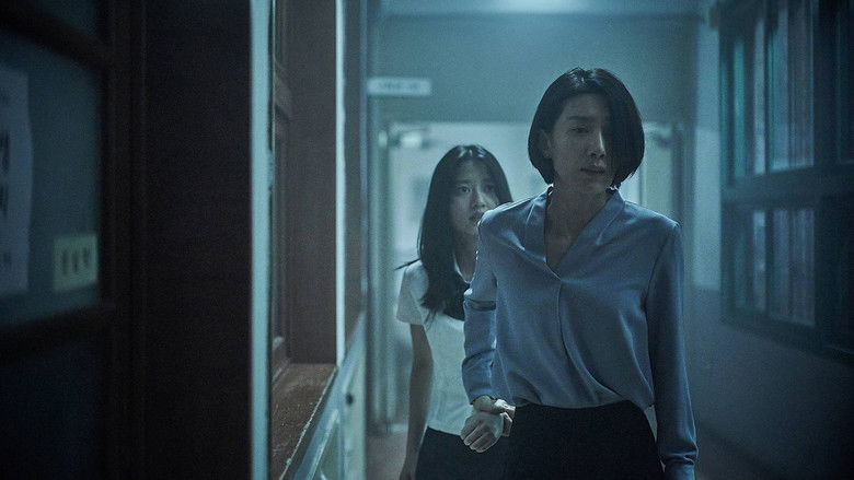 кадр из фильма Астрал. Шёпот мёртвых 2