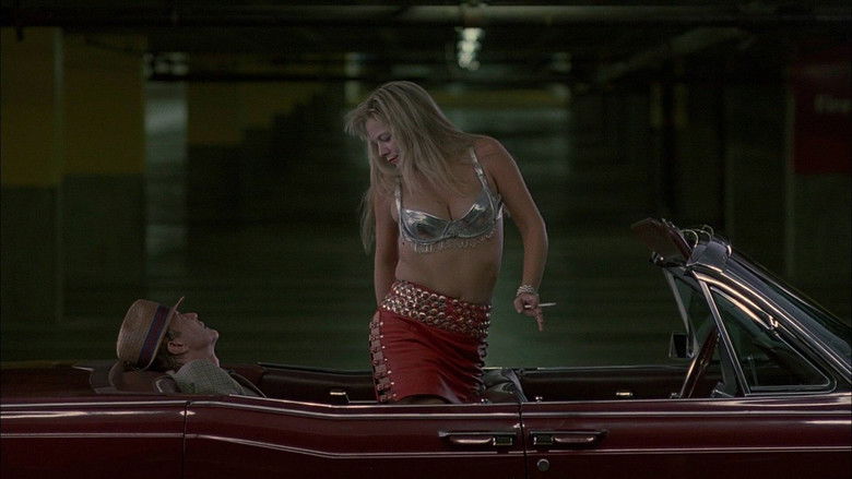 кадр из фильма Шлюха