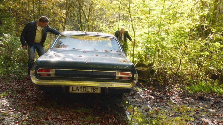 кадр из фильма Кома от квашеной капусты