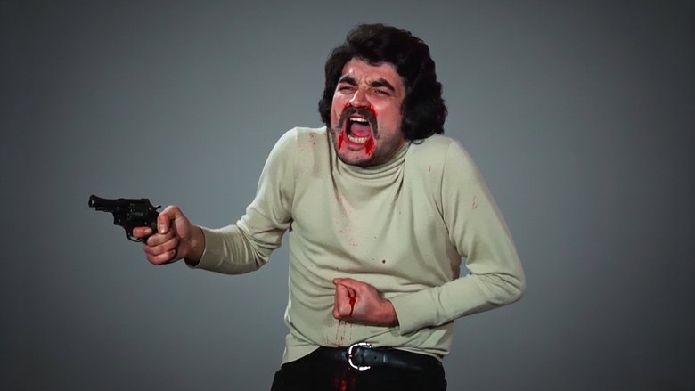 кадр из фильма Karateci Kız