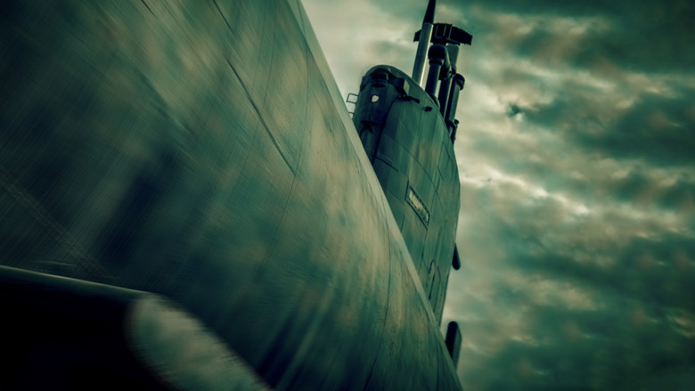 кадр из фильма Затонувшая субмарина фашистов