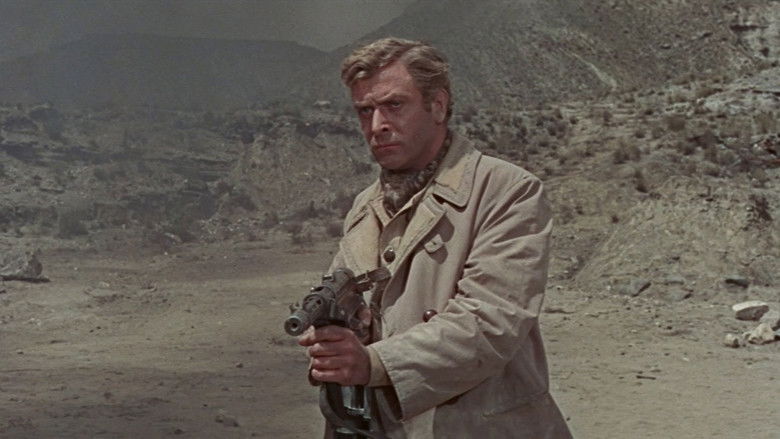 кадр из фильма Грязная игра