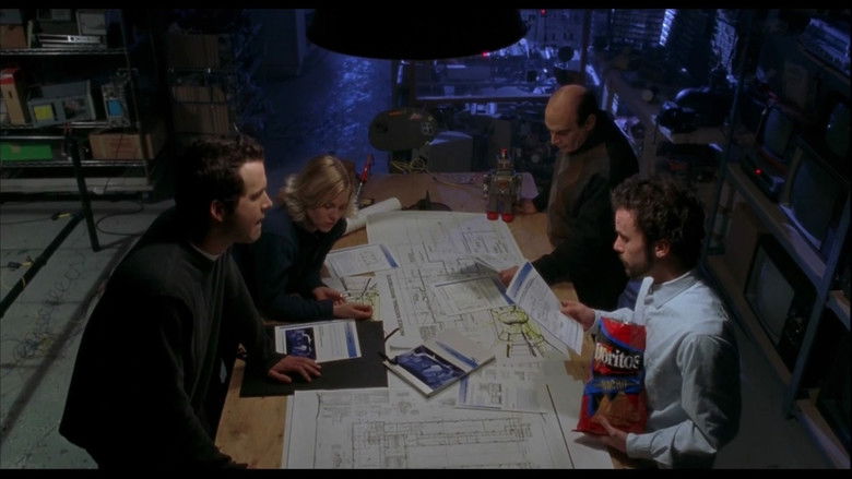 кадр из фильма Защита от дурака