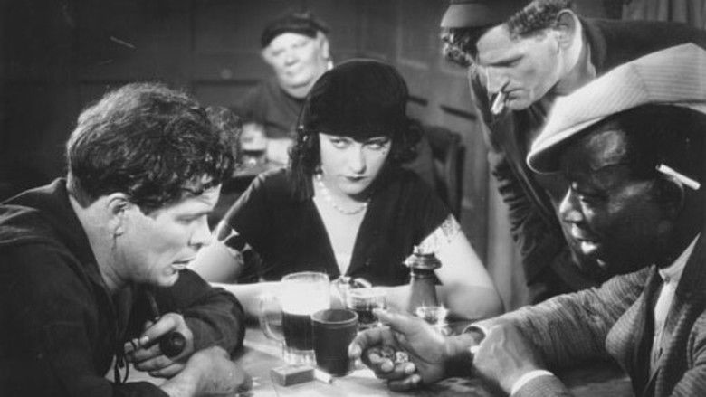 кадр из фильма По ту сторону улицы