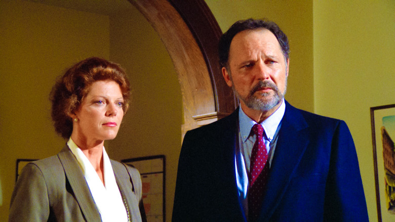 кадр из фильма Занавес