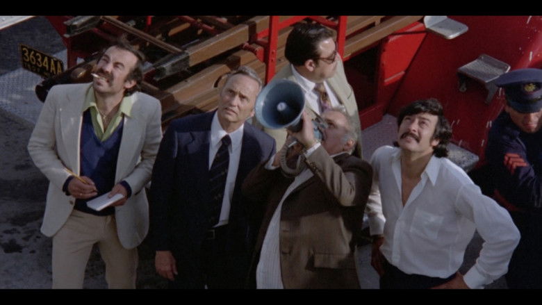 кадр из фильма Llámenme Mike