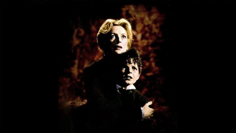 кадр из фильма Невинные