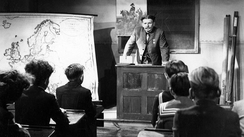 кадр из фильма Верноподданный