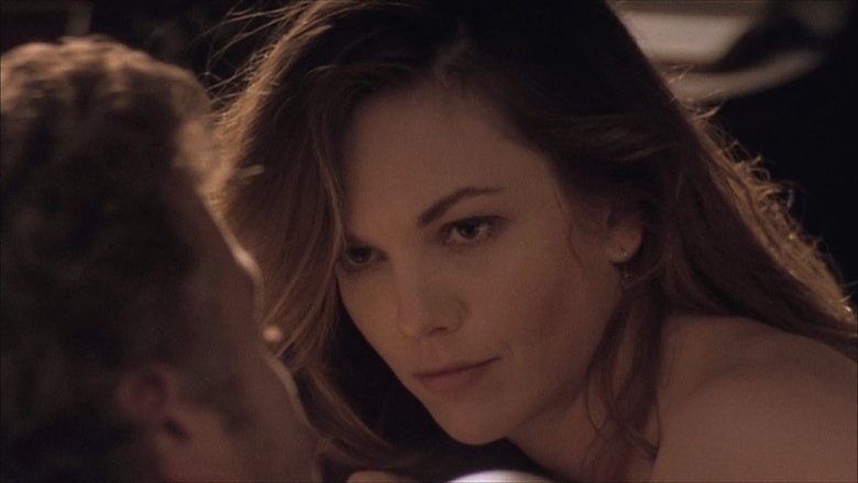 кадр из фильма Застенчивый пистолет