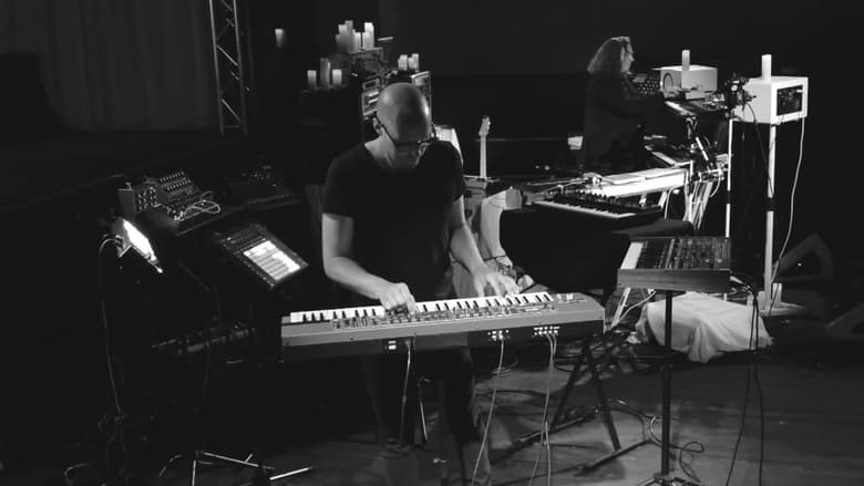 кадр из фильма Schiller - Schiller x Quaeschning - Behind closed doors II - Dem Himmel so nah