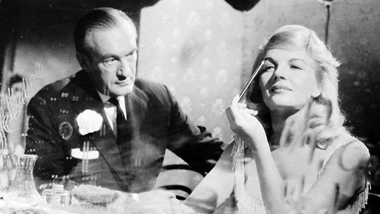 кадр из фильма Bluebeard's 10 Honeymoons