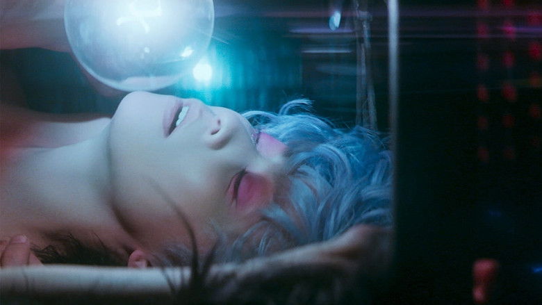 кадр из фильма 2046