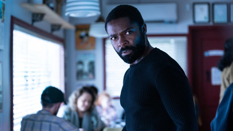 кадр из фильма Newborn