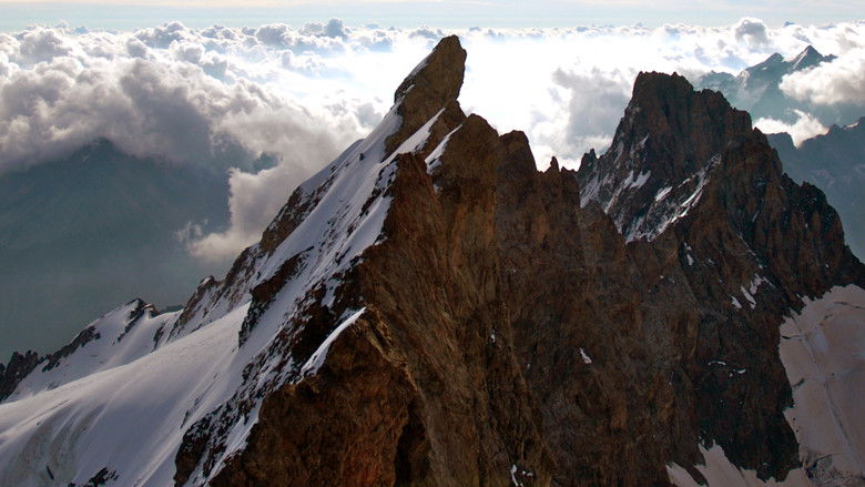 кадр из фильма La Conquête De La Meije