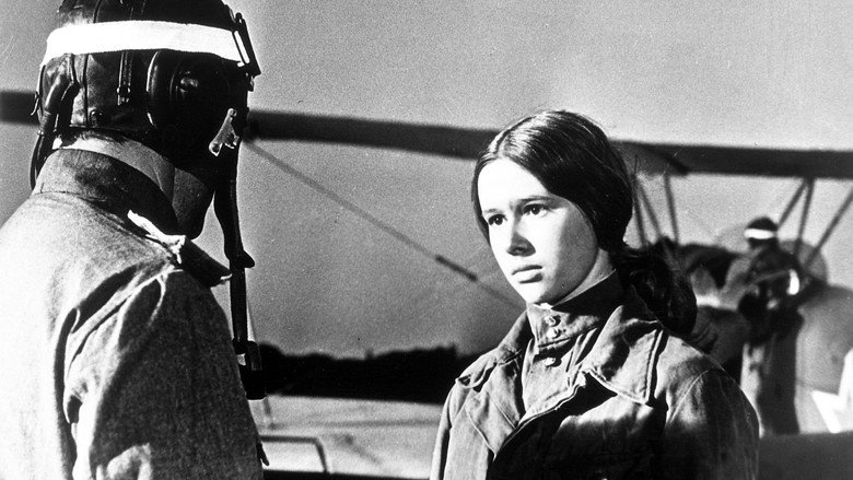 кадр из фильма В бой идут одни старики