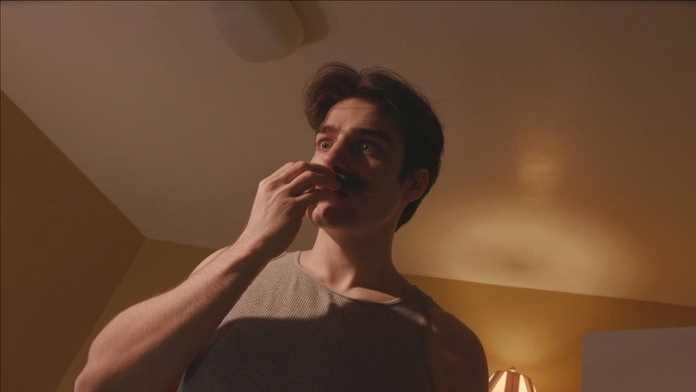 кадр из фильма Shower Thoughts