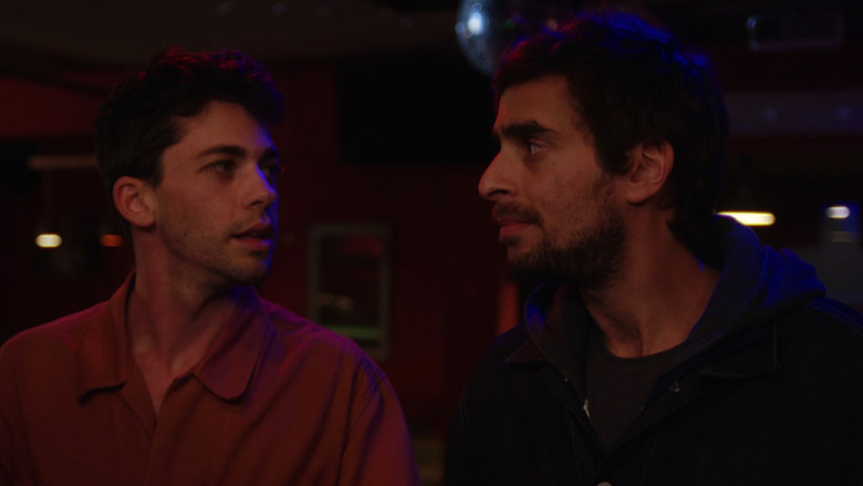 кадр из фильма Through the Night