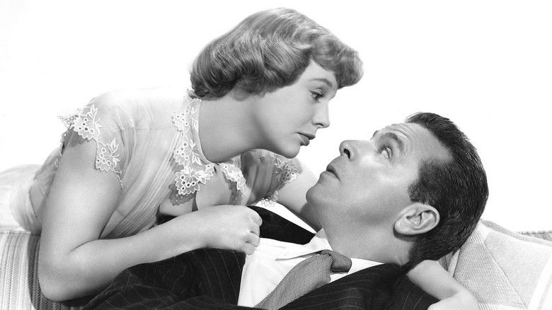 кадр из фильма The Reformer and the Redhead