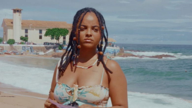 кадр из фильма Onde o céu encontra o mar