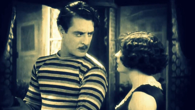 кадр из фильма The Show