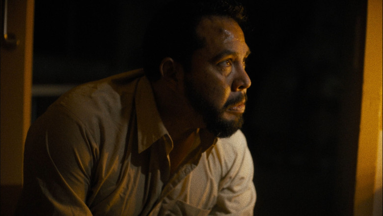 кадр из фильма Tenemos Patria