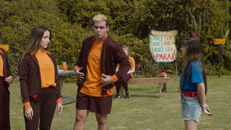 кадр из фильма Luccas Neto em: Acampamento de Férias 2