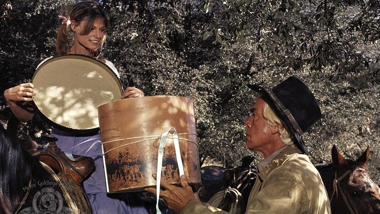 кадр из фильма Великий скаут и кошачий дом по четвергам