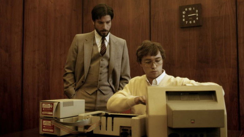 кадр из фильма American Genius: Jobs vs Gates